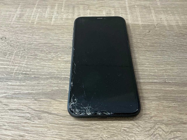 Apple iphone 11 (64gb) mobiele telefoon - afbeelding 1 van  3