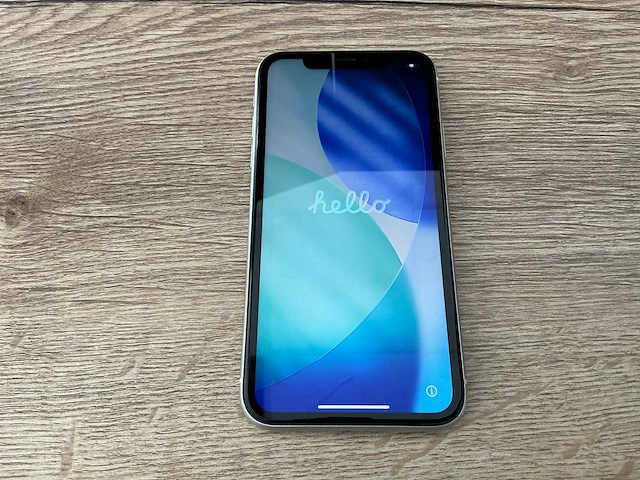 Apple iphone 11 (64gb) mobiele telefoon - afbeelding 1 van  4