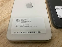 Apple iphone 11 mobiele telefoon (2x) - afbeelding 4 van  9