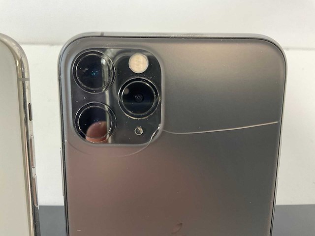 Apple iphone 11 pro - 64 gb - silver / space gray (3x) - afbeelding 6 van  6