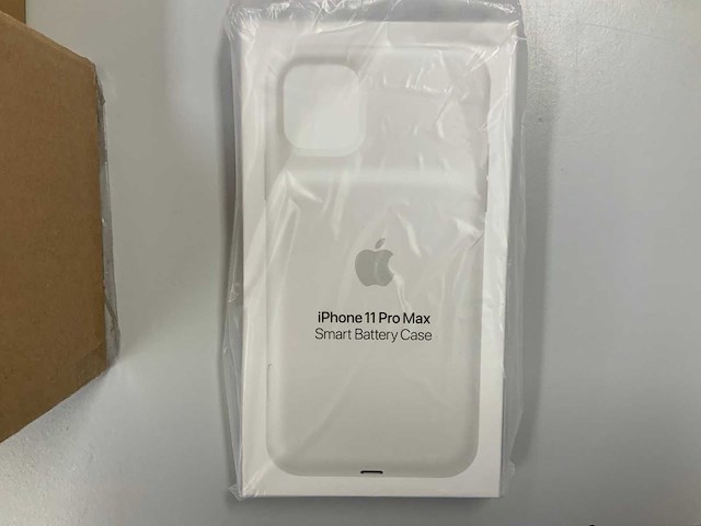 Apple iphone 11 pro max smart battery case (8x) - afbeelding 2 van  3