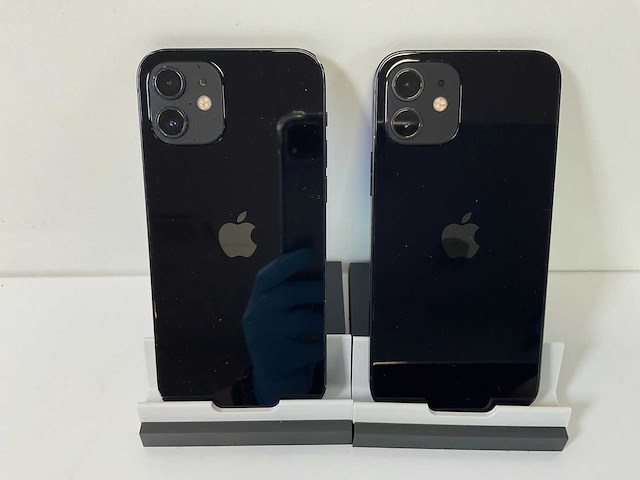 Apple iphone 12 - 128 gb - black (2x) - afbeelding 5 van  6