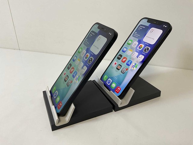 Apple iphone 12 - 128 gb - black (2x) - afbeelding 4 van  5