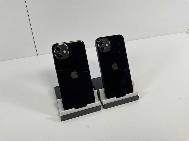 Apple iphone 12 - 128 gb - black (2x) - afbeelding 5 van  5