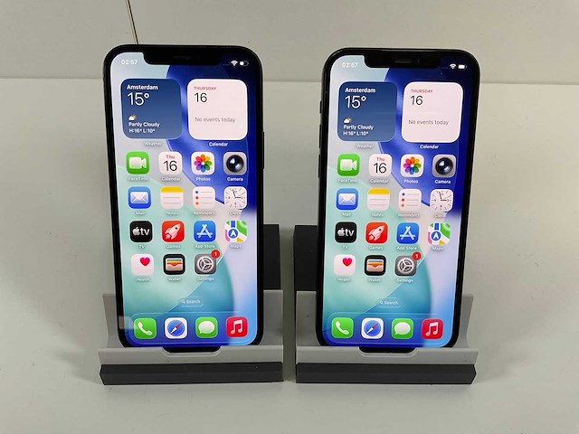 Apple iphone 12 - 128 gb - black (2x) - afbeelding 1 van  5