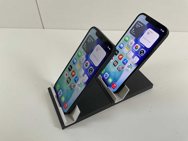 Apple iphone 12 - 128 gb - black (2x) - afbeelding 4 van  5