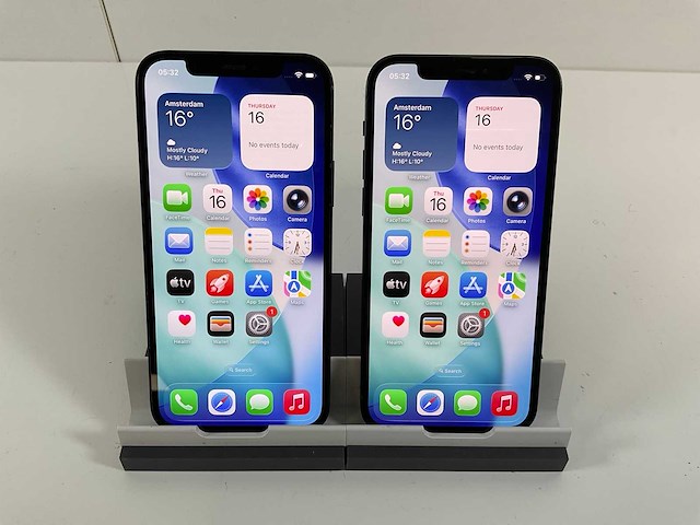 Apple iphone 12 - 128 gb - black (2x) - afbeelding 1 van  5