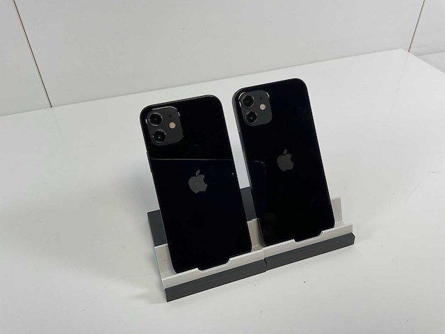 Apple iphone 12 - 128 gb - black (2x) - afbeelding 4 van  4