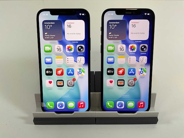 Apple iphone 12 - 128 gb - black (2x) - afbeelding 1 van  5