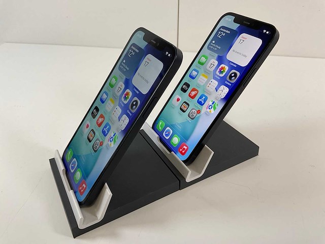 Apple iphone 12 - 128 gb - black (2x) - afbeelding 3 van  5