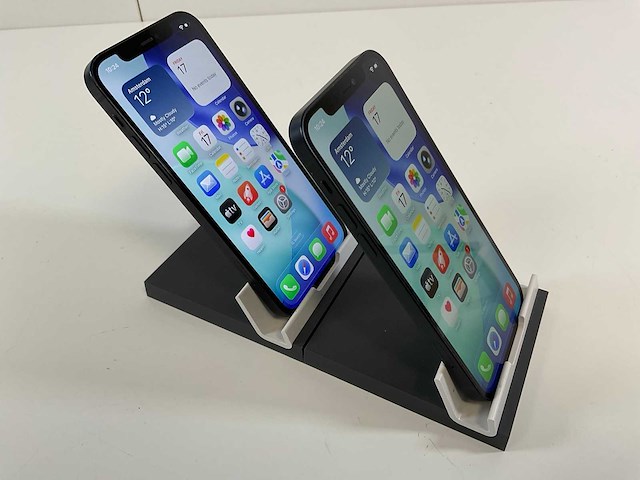 Apple iphone 12 - 128 gb - black (2x) - afbeelding 4 van  5