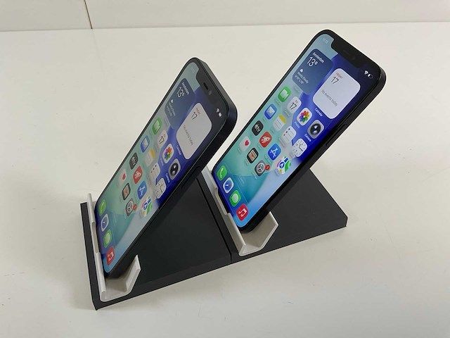 Apple iphone 12 - 128 gb - black (2x) - afbeelding 4 van  5
