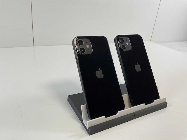 Apple iphone 12 - 128 gb - black (2x) - afbeelding 5 van  5