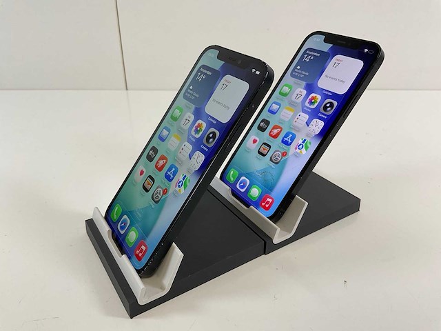 Apple iphone 12 - 128 gb - black (2x) - afbeelding 4 van  5