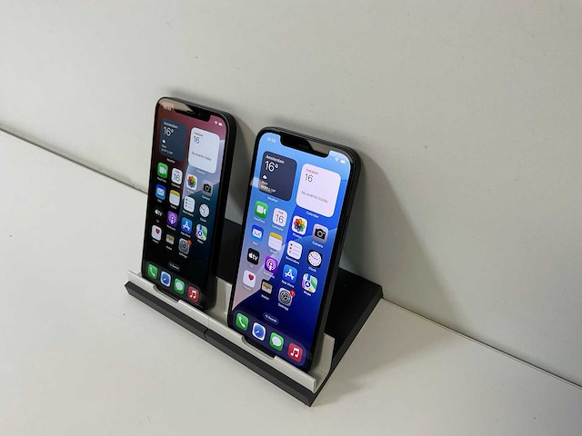 Apple iphone 12 - 128 gb - black (2x) - afbeelding 3 van  6