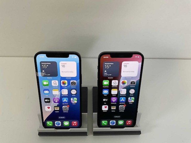 Apple iphone 12 - 128 gb - black (2x) - afbeelding 2 van  5