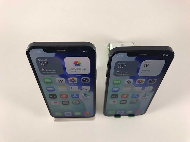 Apple iphone 12 - 128 gb - black (2x) - afbeelding 4 van  5