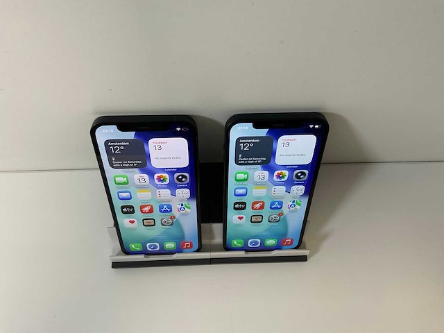 Apple iphone 12 - 128 gb - black (2x) - afbeelding 2 van  5