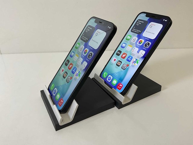 Apple iphone 12 - 128 gb - black (2x) - afbeelding 4 van  5