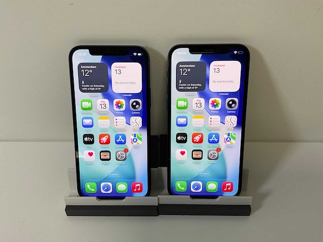 Apple iphone 12 - 128 gb - black (2x) - afbeelding 1 van  6