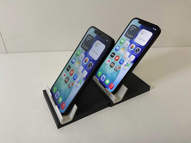 Apple iphone 12 - 128 gb - black (2x) - afbeelding 4 van  6