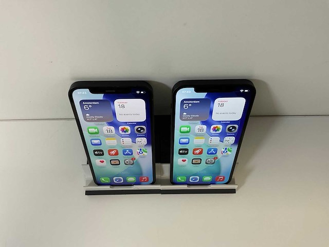 Apple iphone 12 - 128 gb - black (2x) - afbeelding 2 van  5