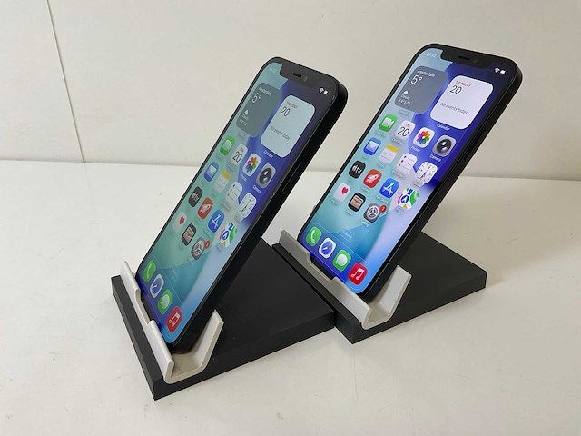 Apple iphone 12 - 128 gb - black (2x) - afbeelding 4 van  5