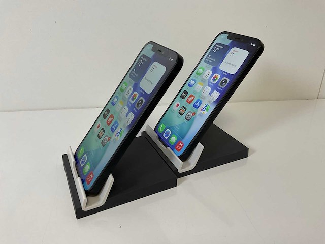 Apple iphone 12 - 128 gb - black (2x) - afbeelding 4 van  5