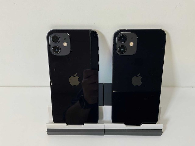 Apple iphone 12 - 128 gb - black (2x) - afbeelding 5 van  5