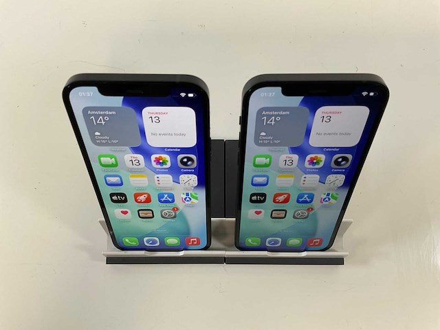 Apple iphone 12 - 128 gb - black (2x) - afbeelding 2 van  5