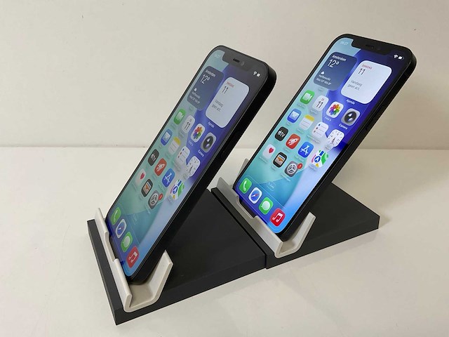 Apple iphone 12 - 128 gb - black (2x) - afbeelding 3 van  4