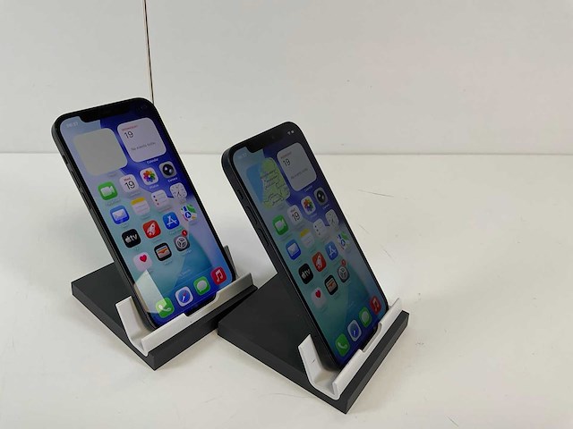 Apple iphone 12 - 128 gb - black (2x) - afbeelding 3 van  4