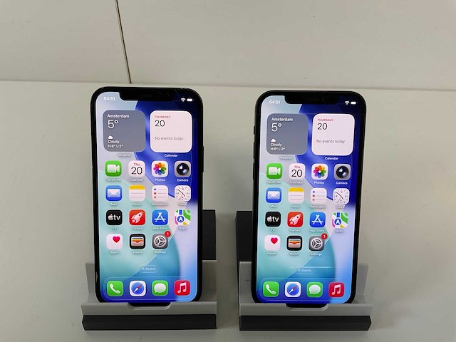 Apple iphone 12 - 128 gb - black (2x) - afbeelding 1 van  5