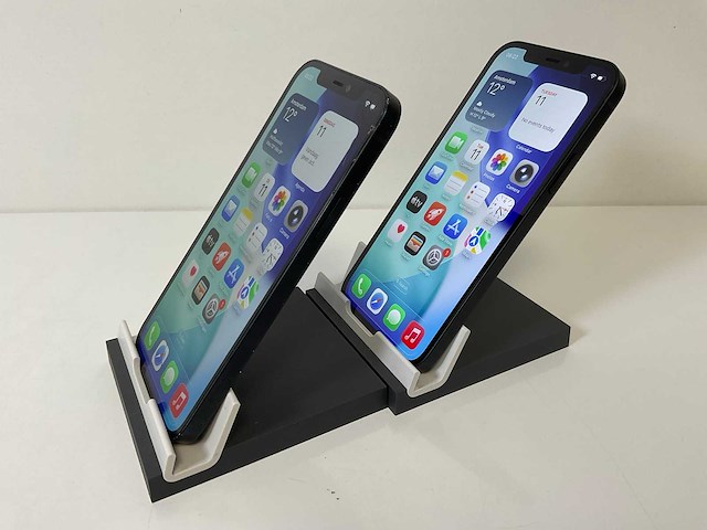 Apple iphone 12 - 128 gb - black (2x) - afbeelding 3 van  3