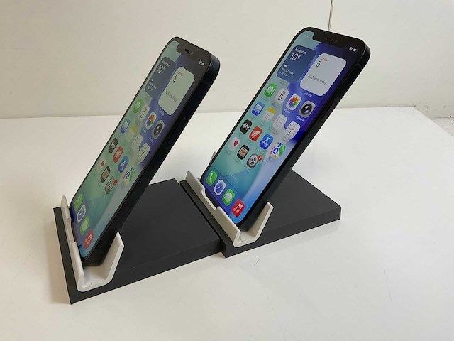 Apple iphone 12 - 128 gb - black (2x) - afbeelding 4 van  5