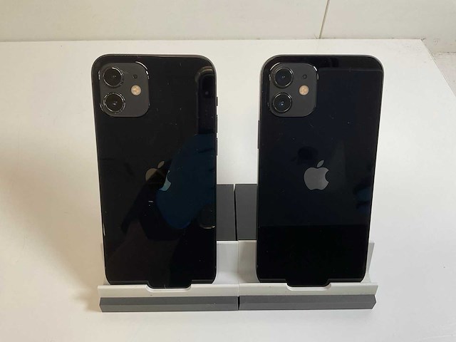 Apple iphone 12 - 128 gb - black (2x) - afbeelding 5 van  5