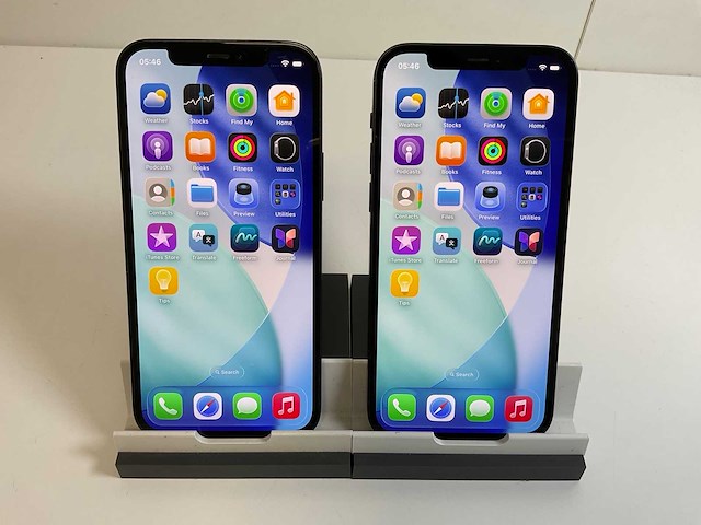 Apple iphone 12 - 128 gb - black (2x) - afbeelding 1 van  5