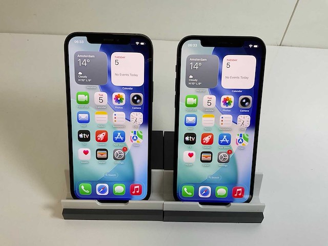 Apple iphone 12 - 128 gb - black (2x) - afbeelding 1 van  5