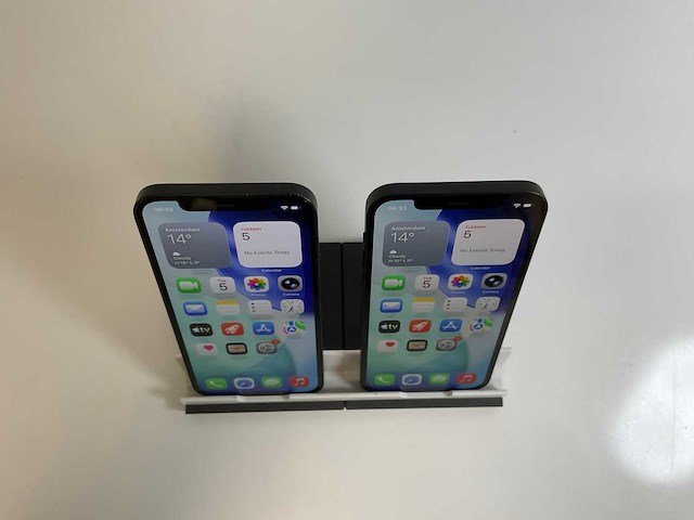 Apple iphone 12 - 128 gb - black (2x) - afbeelding 2 van  5