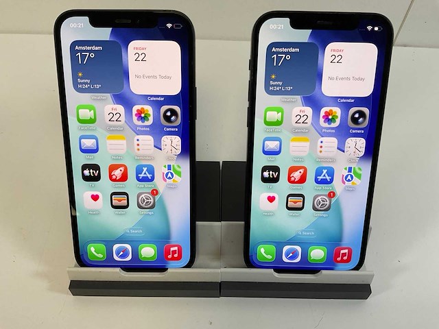 Apple iphone 12 - 128 gb - black (2x) - afbeelding 1 van  5