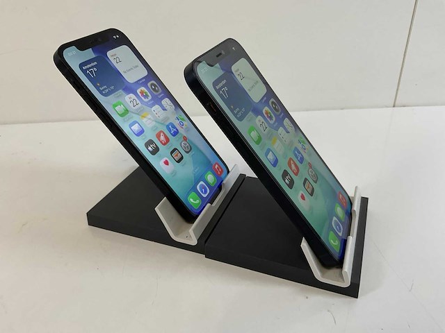 Apple iphone 12 - 128 gb - black (2x) - afbeelding 4 van  5
