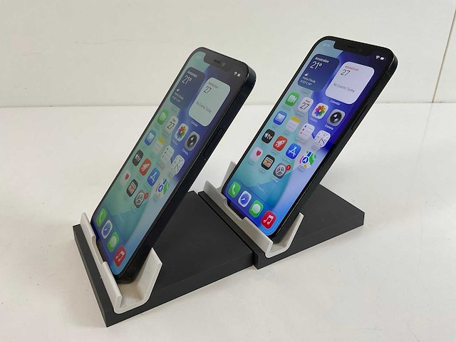Apple iphone 12 - 128 gb - black (2x) - afbeelding 4 van  5