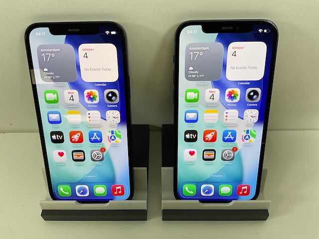 Apple iphone 12 - 128 gb - black (2x) - afbeelding 1 van  5