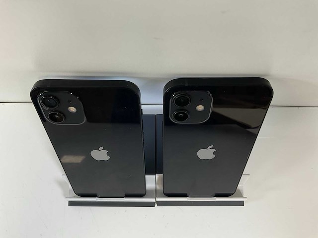 Apple iphone 12 - 128 gb - black (2x) - afbeelding 3 van  3