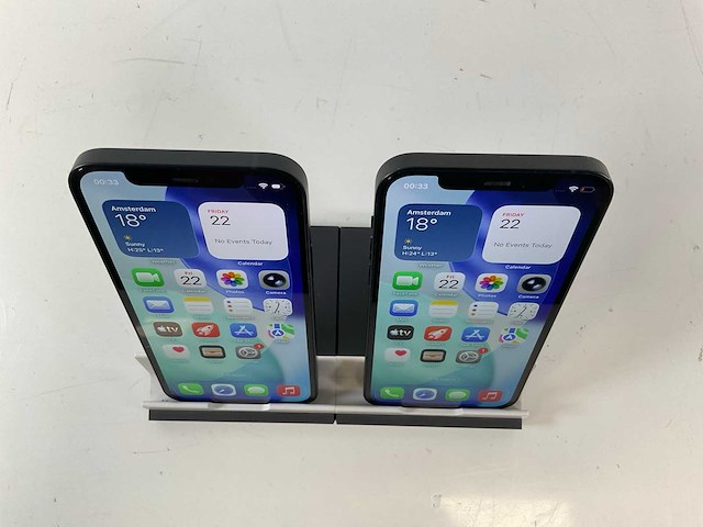 Apple iphone 12 - 128 gb - black (2x) - afbeelding 2 van  4