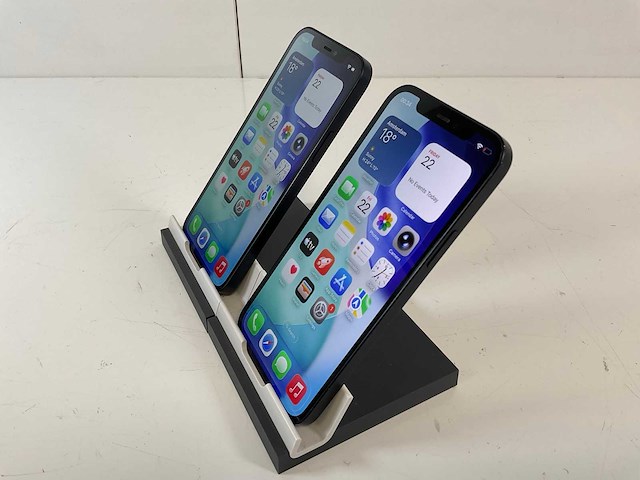 Apple iphone 12 - 128 gb - black (2x) - afbeelding 3 van  4
