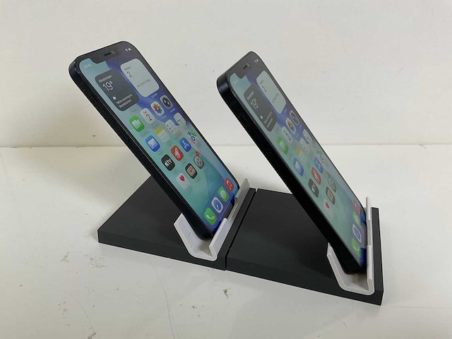 Apple iphone 12 - 128 gb - black (2x) - afbeelding 2 van  2