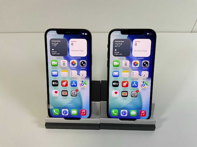 Apple iphone 12 - 128 gb - black (2x) - afbeelding 1 van  5