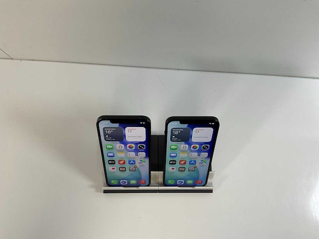 Apple iphone 12 - 128 gb - black (2x) - afbeelding 2 van  5