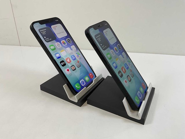 Apple iphone 12 - 128 gb - black (2x) - afbeelding 3 van  5